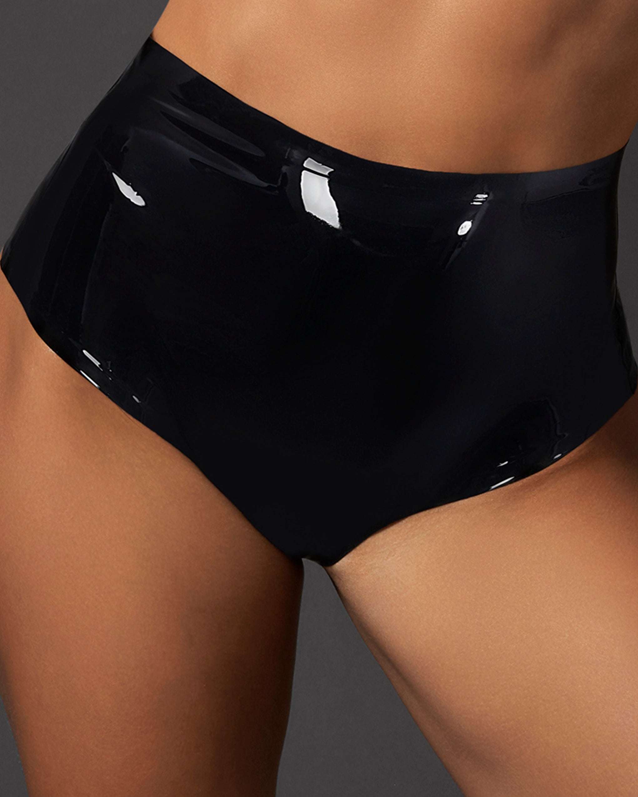 Shorty Taille Haute en Latex Noir