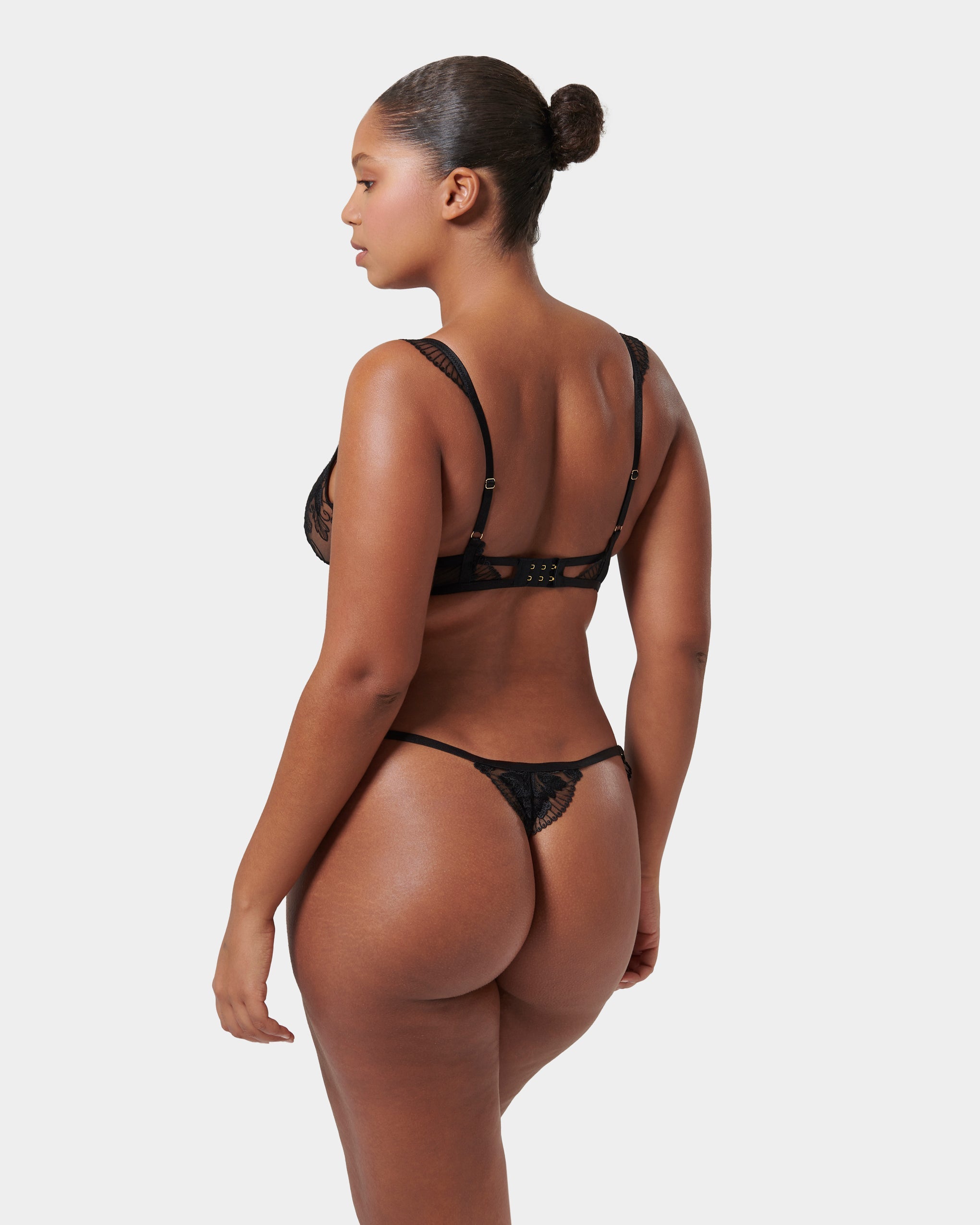 String Gabriella Noir